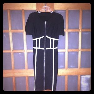 Boohoo Bodycon White Piping Zipper Dress US 6